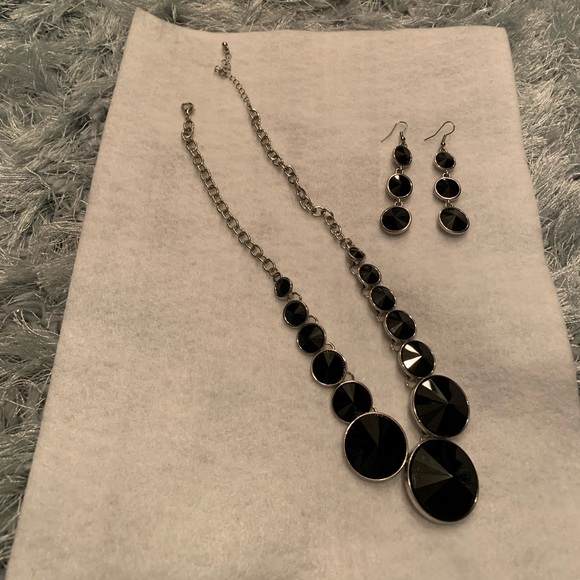 Black Diamond Accent Necklace with Dangle Earrings - Picture 2 of 5